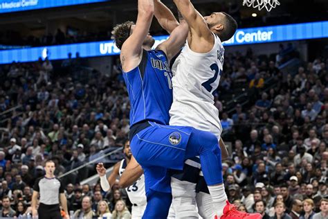Mavericks odds: How to bet today’s game against the .